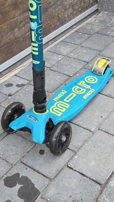 Hulajnoga Maxi Micro + Kask Scoot Ride S M