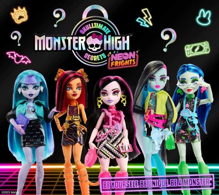 Ляльки Монстер Хай Monster High Skulltimate Secrets Neon Frights