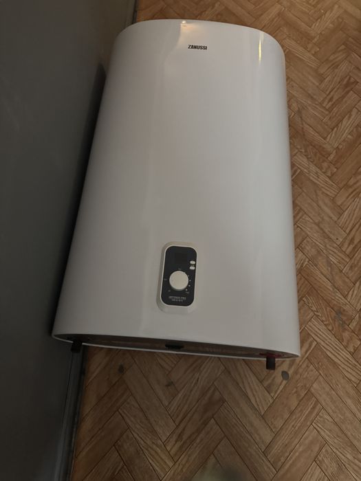 Бойлер Zanussi 80 л
