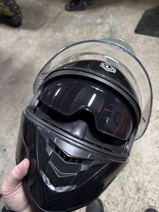 мото шолом карбон розкрас майже новий