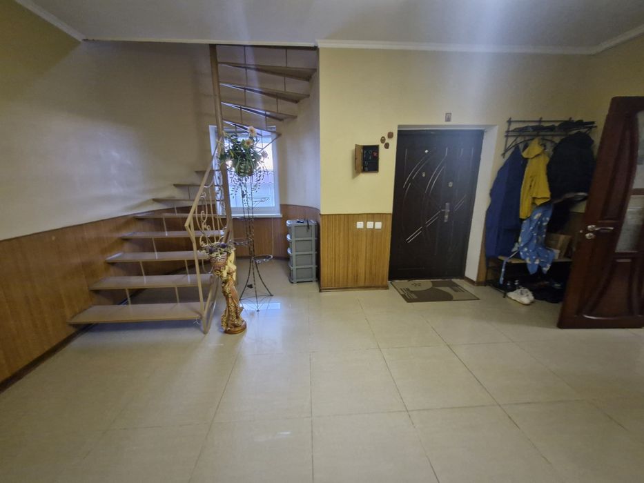 Дом в тихом месте для большой семьи