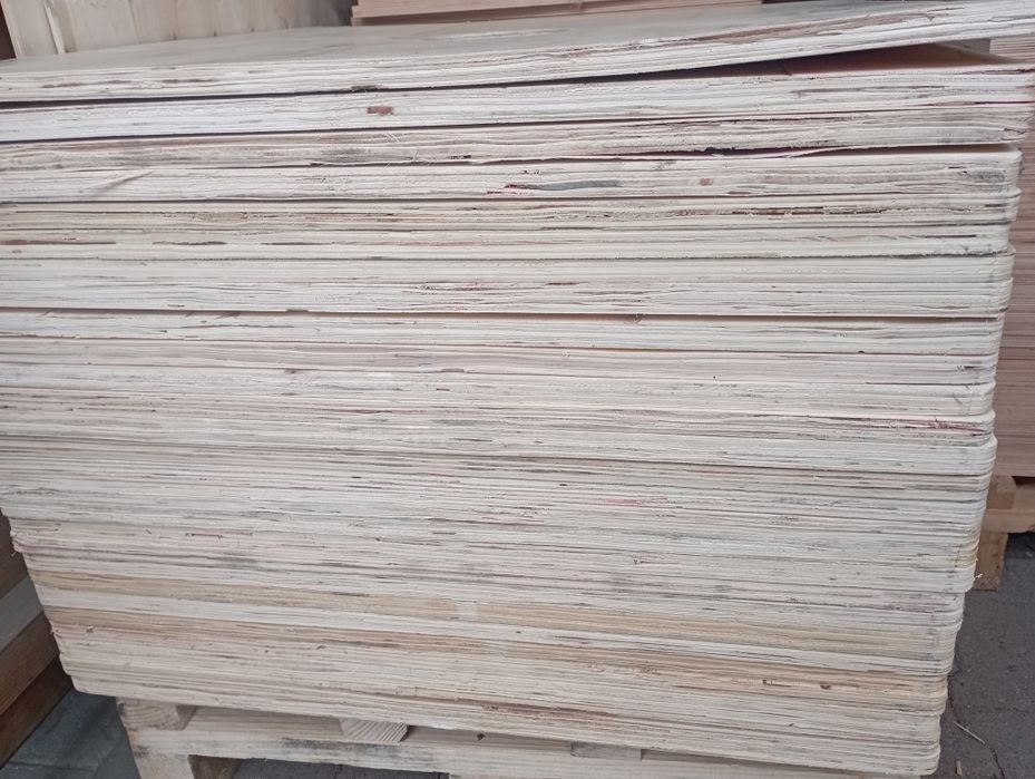 Sklejka 20mm formatki 78x78cm