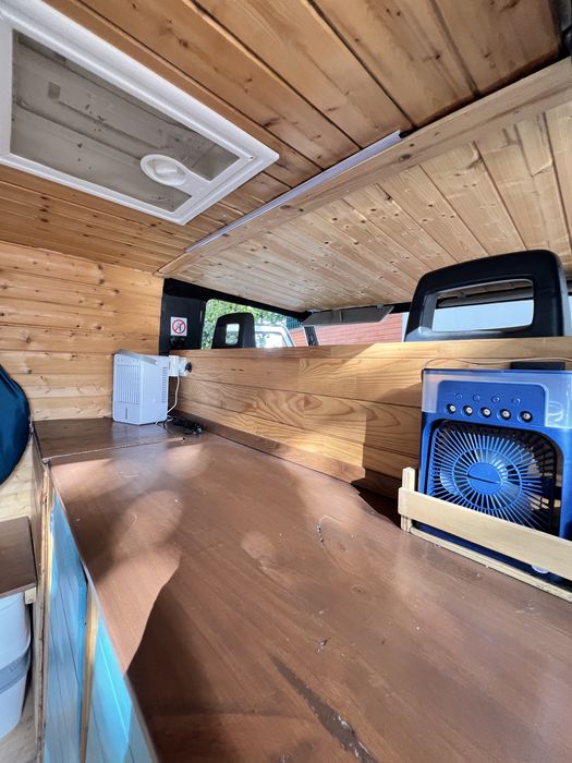 Campervan Mercedes 100D