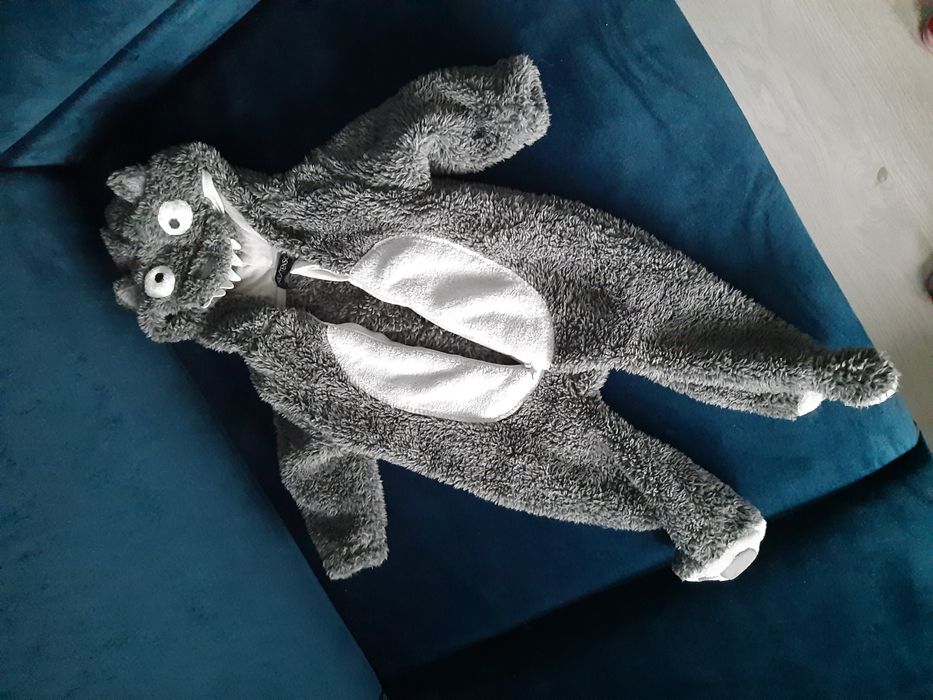 Kombinezon niemowlęcy "potworek" 62