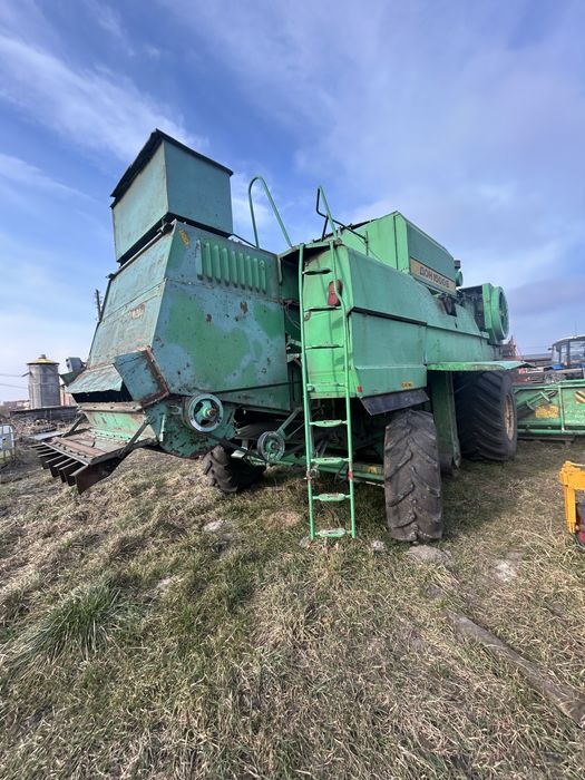 Комбайн Дон 1500Б