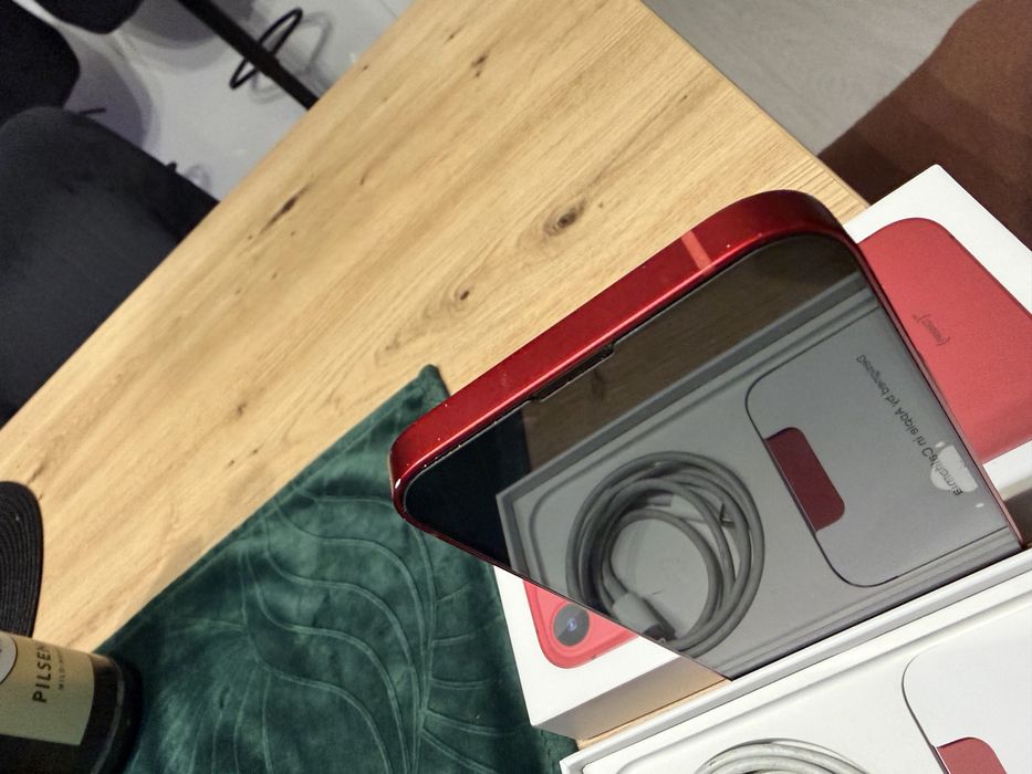 Iphone 13 128Gb (Product)RED  85% bat