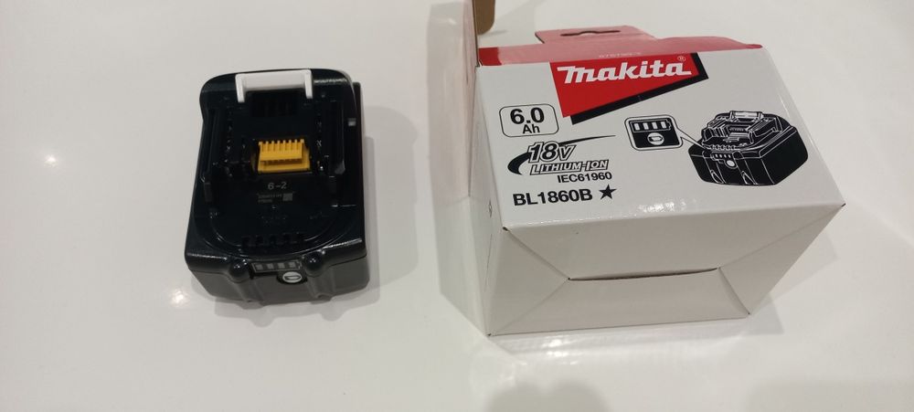 2sztuki baterii Makita 6ah 18v