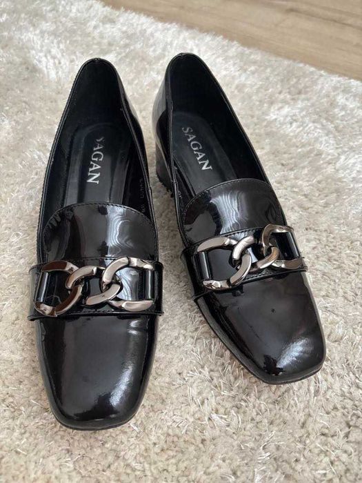 Półbuty Sagan r. 38 buty damskie czarne na obcasie