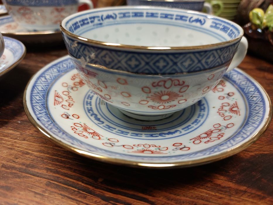 Conjunto de 6 chávenas e pires, bago de arroz em porcelana chinesa