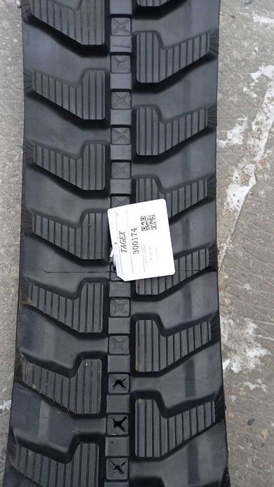Гумова гусениця 300х52,5х74N