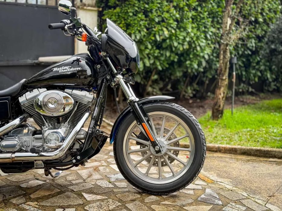 Harley Davidson Dyna Super Glide fxd