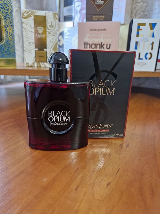 Парфуми преміум якості Yves Saint Laurent Black Opium Over Red