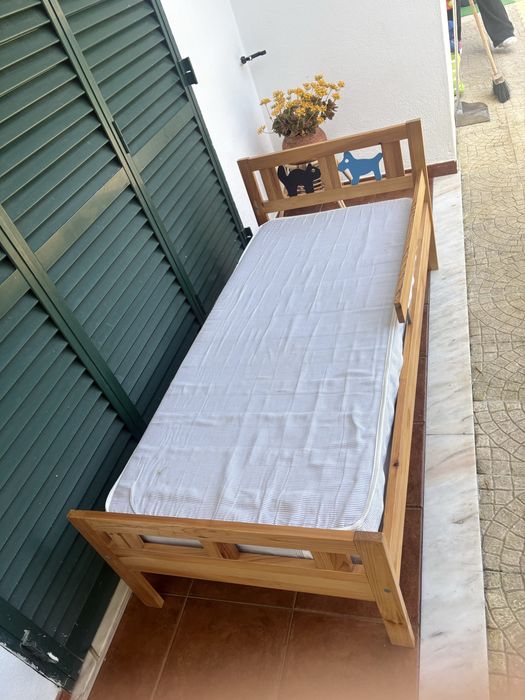 Cama criança C/Colchao