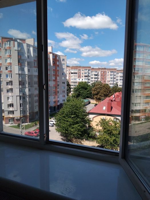 Продаж Рєпіна 2 кімнатна