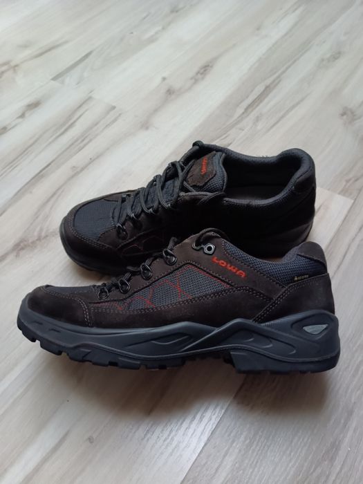 Buty trekkingowe górskie wodoodporne LOWA Gore-Tex rozmiar 42,5