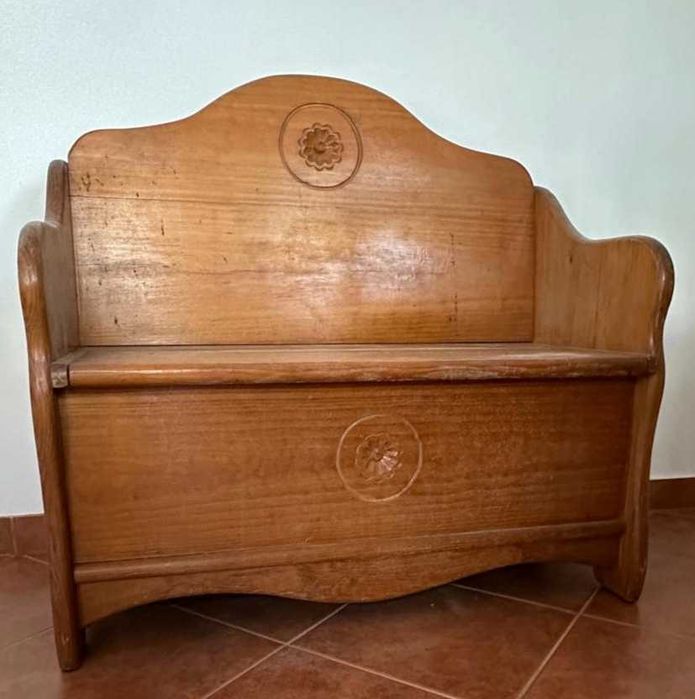 Móveis em bom estado