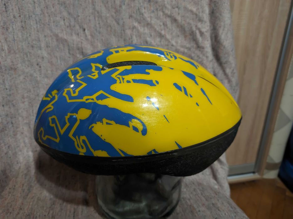 Вело шлем peugeot р. 57 см.