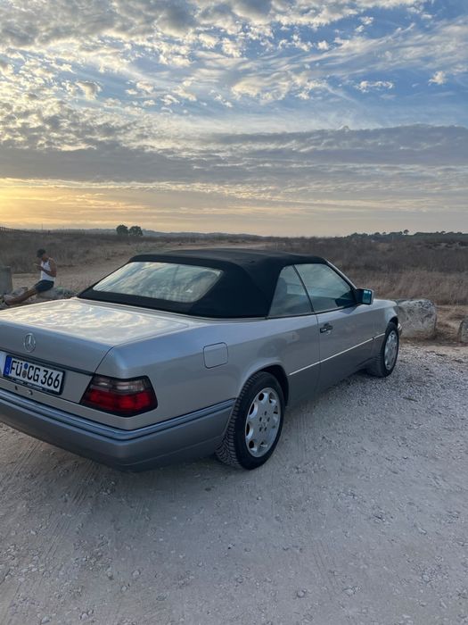 Mercedes Bens E200 Cabriolet (Matricula Portuguesa) — photo 4