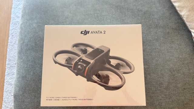 Drone - DJI Pack Avata 2 Voa Mais (3 baterias), drone FPV com câmara 4K + Maleta Rígida à Prova de Água  (Novo - Caixa Selada)