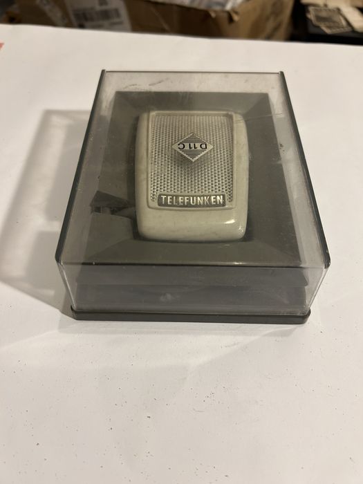 Microfone de mesa vintage anos 60 Telefunken