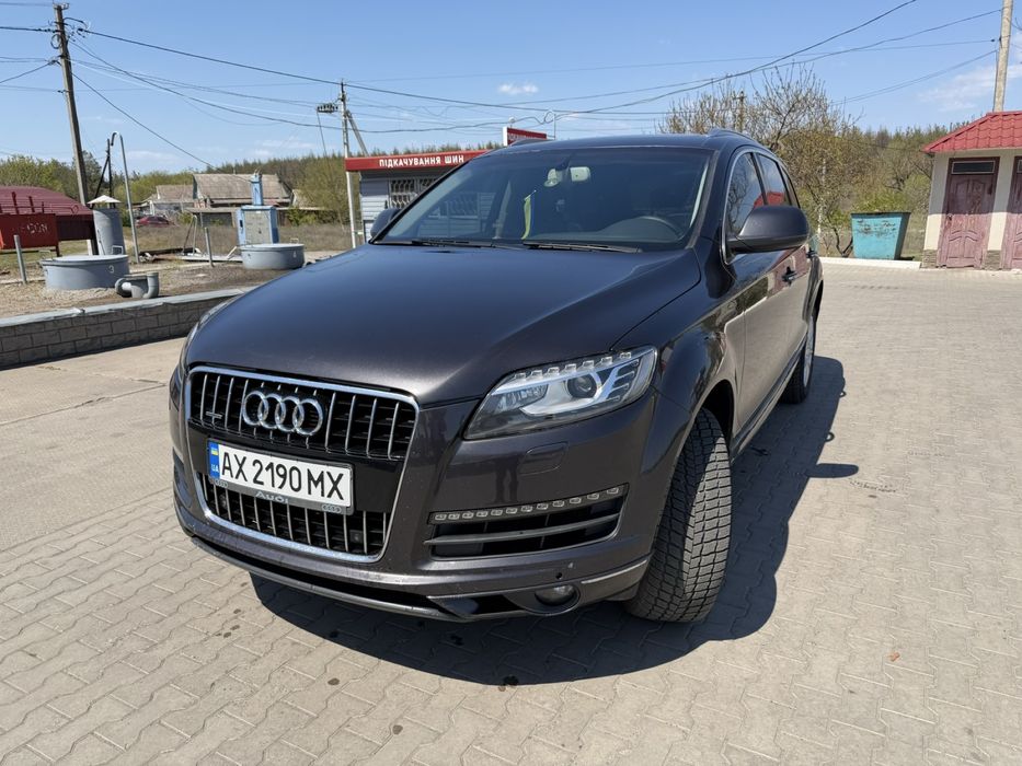 Продам авто Audi Q7