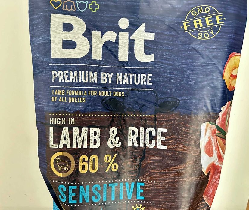 Karma dla psa sucha Brit jagnięcina (9 kg+bonus)