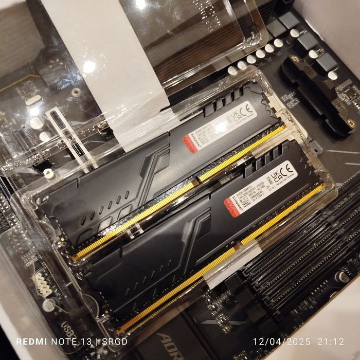 Ryzen 7 5700X + B550M Aorus Elite + Kingston Fury DDR4 32 ГБ