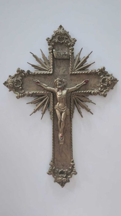 Crucifixos antigos