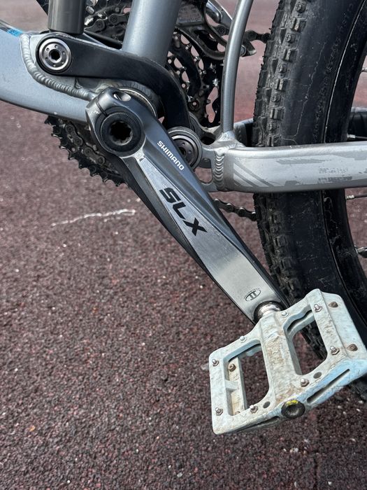 Продам двух подвес Giant reign 2015