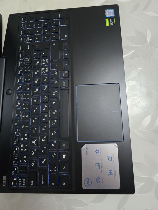 Игровой Dell 15.6/144Hz/i7-9750H/RAM:16GB/1660 Ti 6GB/SSD:512