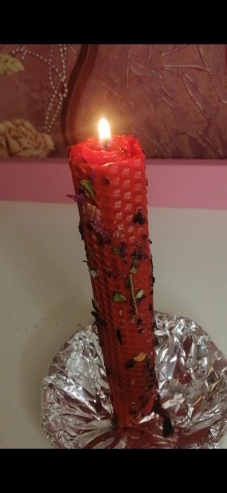 Свічки з натуральної вощини / програмні свічки