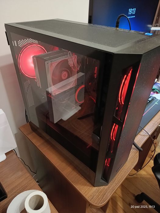 Komputer do gier R7-5700X, 16GB RAM, 2TB SSD, Radeon RX 6600 8GB