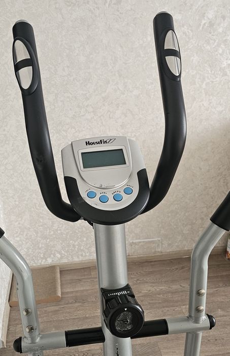 Орбітрек HOUSeFIT