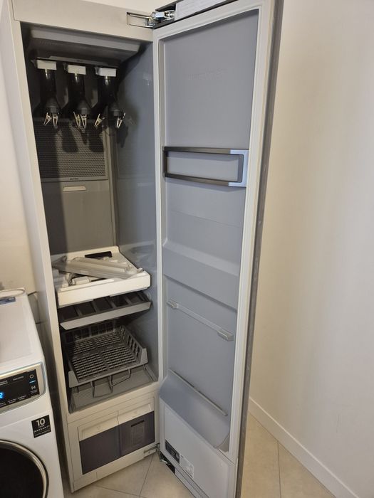 Парова шафа SAMSUNG AirDresser DF60R8600CG/LP
Код товару: S23708