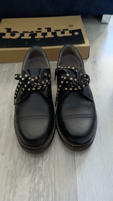 Glany 3 dziurkowe rozmiar 42