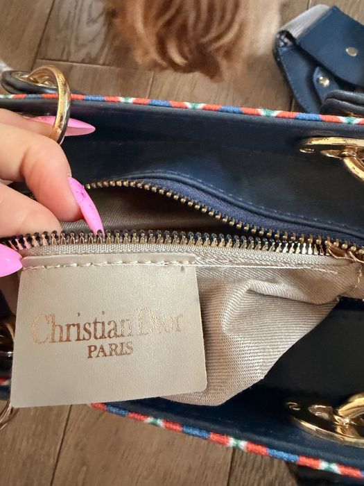 Torebka Christian Dior – luksusowy akcent w Twojej stylizacji!