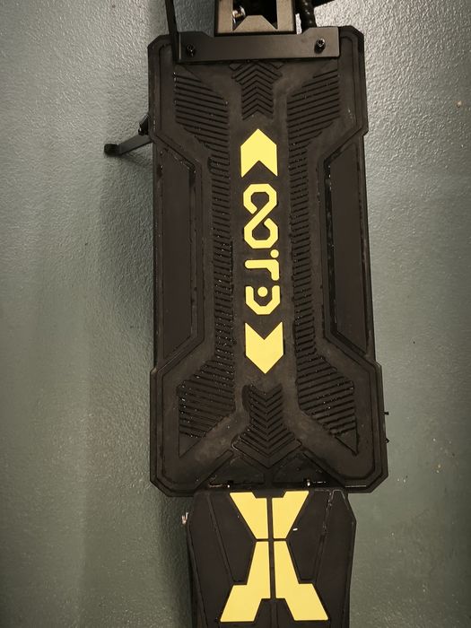 Trotinete OOTD T10 PRO com amortecedor de direção