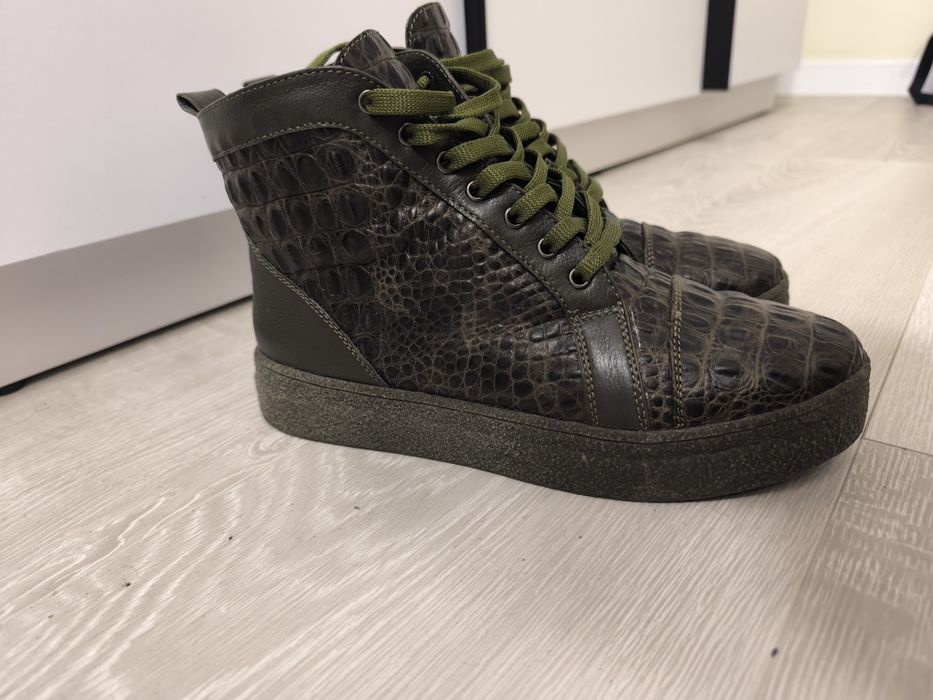 Шкіряні зимові півчобітки під рептилію