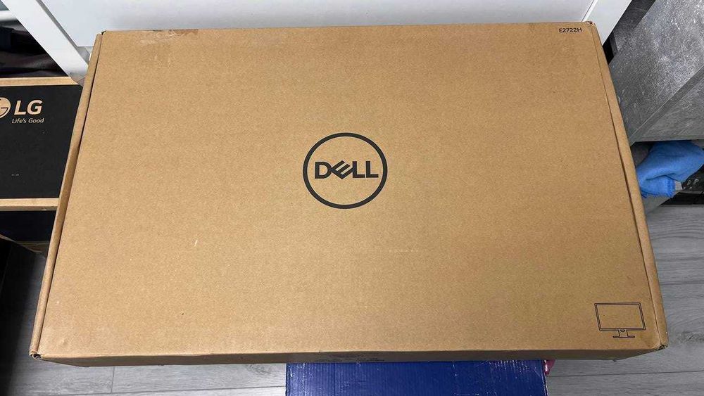 Продам монитор Монитор Dell E2722H 27 дюймов FullHD 1920х1080