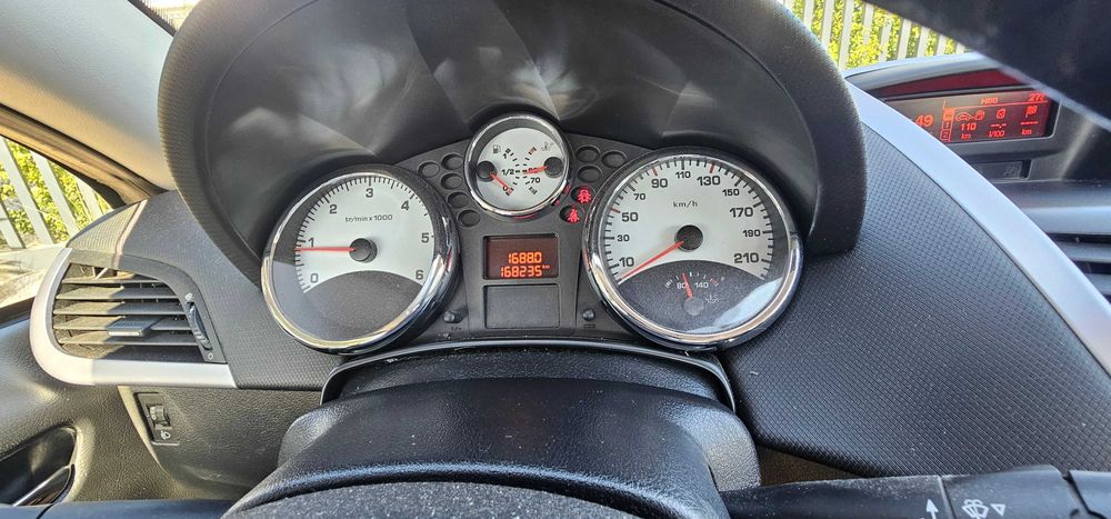 Peugeot 207CC 1.6 HDI