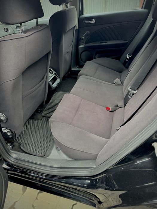 Автомобіль Alfa Romeo 159 1.9D