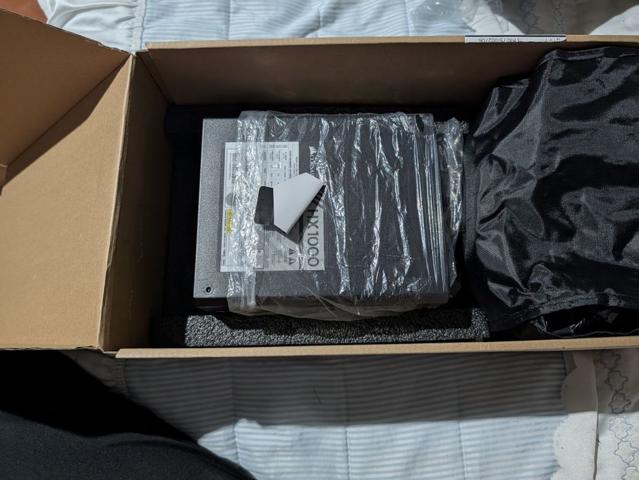 Fonte de alimentação Corsair hx1000 Titanium