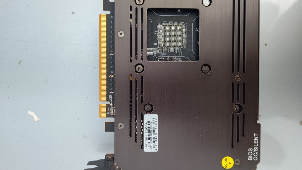 Продам відеокарту RX6700XT 12gb