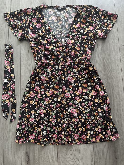 Sukienka 36 cropp