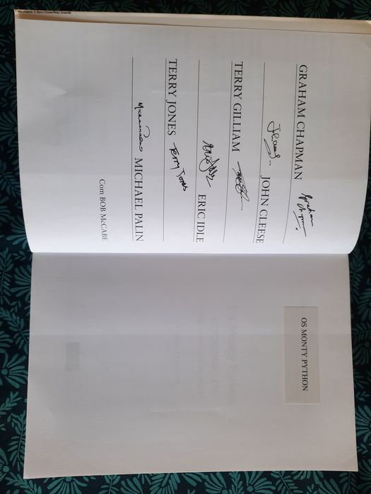 Autobiografia pelos Monty Python