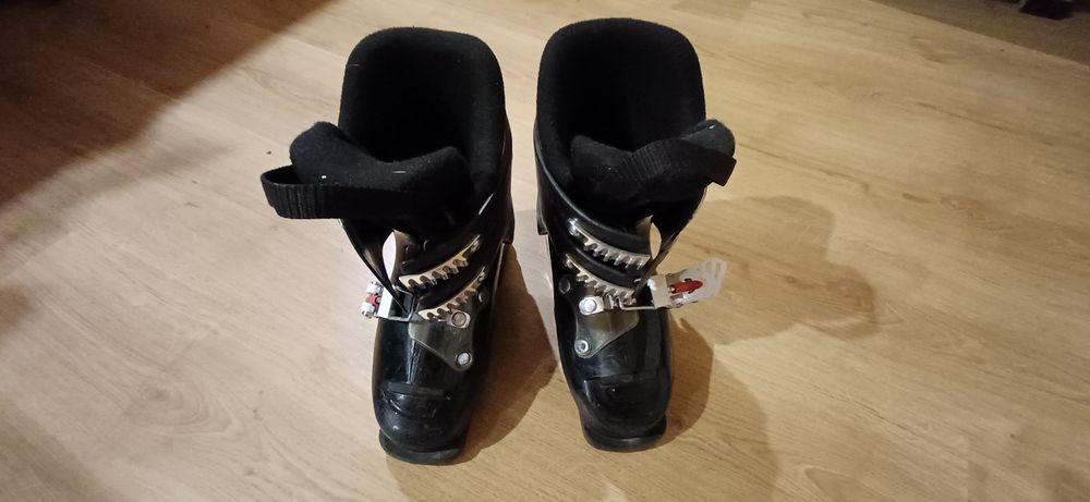 Buty narciarskie dziecięce 22 22.5 Atomic