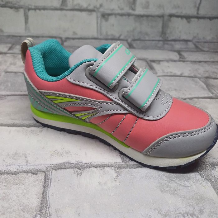 Nowe buty sportowe roz 25