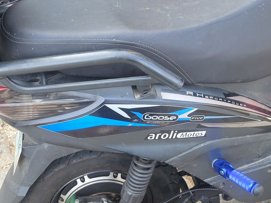 Plastico traseiro vortex goose 5