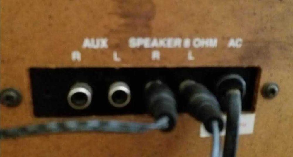 Giradiscos/radio/cassetes