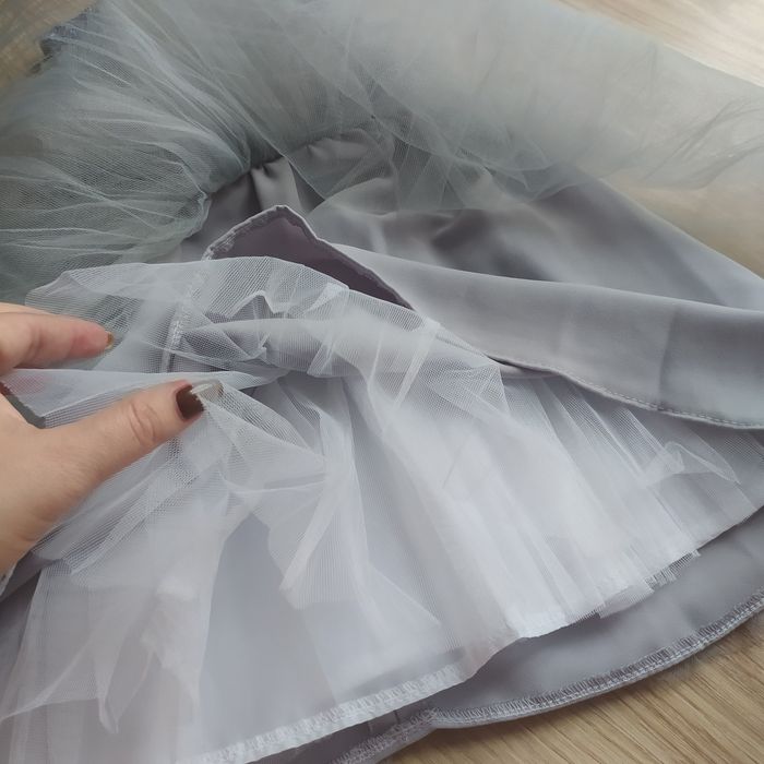 38-> CUDOWNA sukienka dla KSIĘŻNICZKI r.98/104 2-4Y tutu bolerko H&M